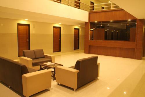 Posada Hotel Anand Inn Residency
