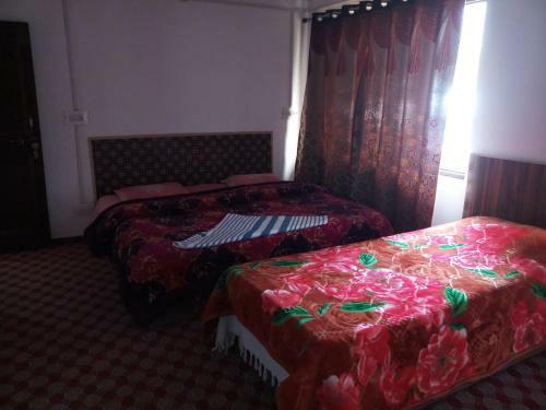 Hotel Island Pahalgam