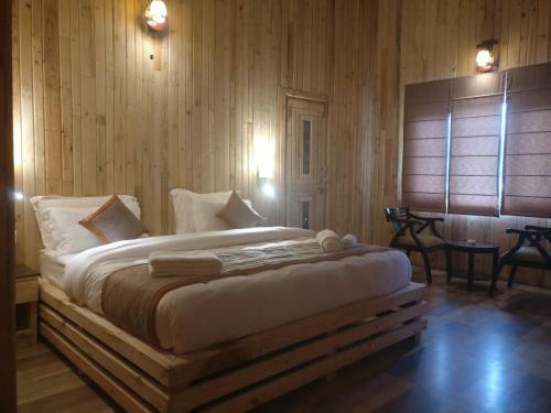 Hotel Nainital Adventure Park & Resort