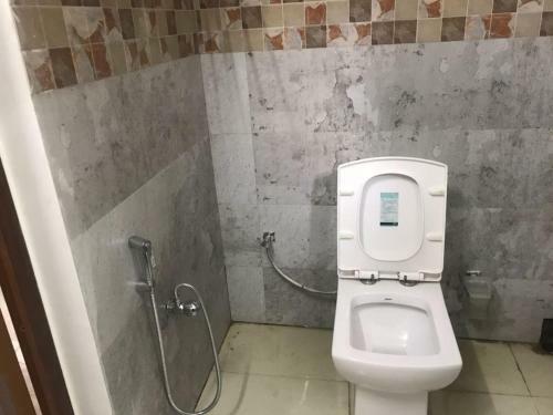Hostal Nhoshring Guest House