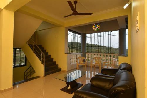 Lodge Amboli Hill Resort
