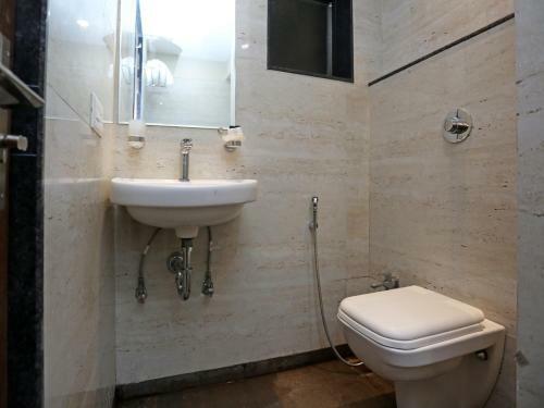 Oyo 18890 Hotel City Inn
