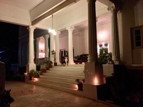 Dowlat Villas Palace-the Heritage
