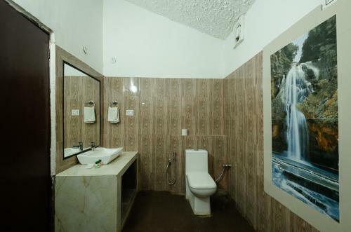 Hotel Upvan Wildlife Resort - Pura Stays