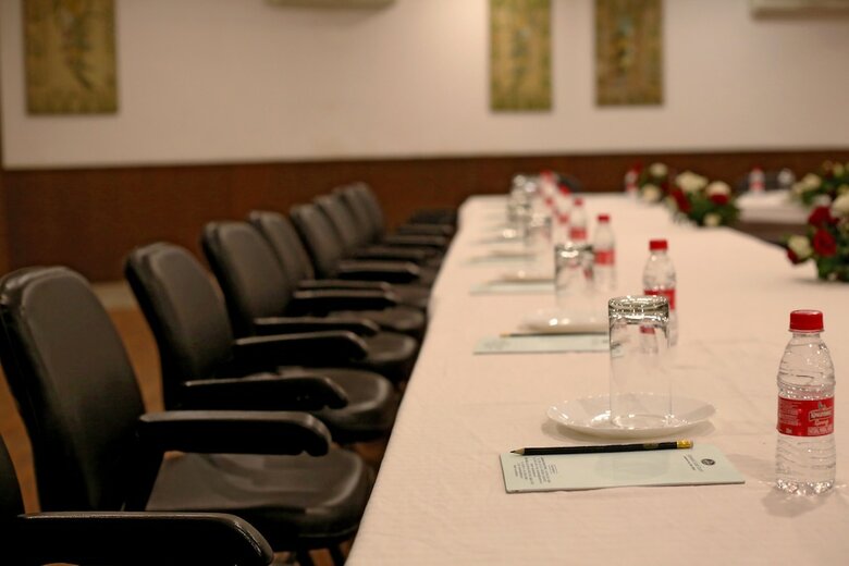 Hotel Jaisamand Island Resort