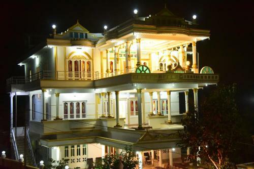White Gold Palace