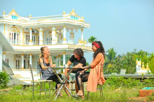 White Gold Palace