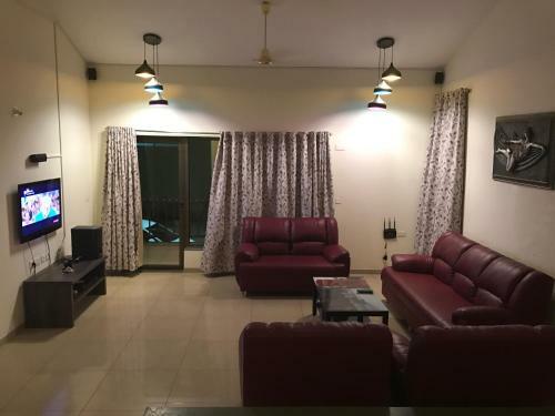 Fully Furnished Lake View Villa