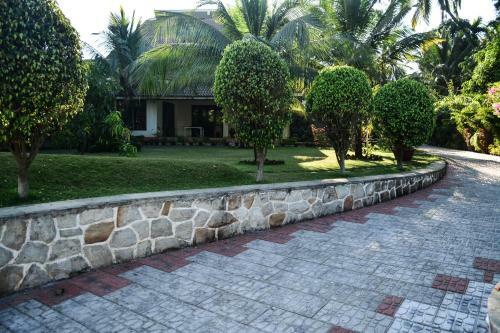 Luxury Villa With A Private Landscaped Garden