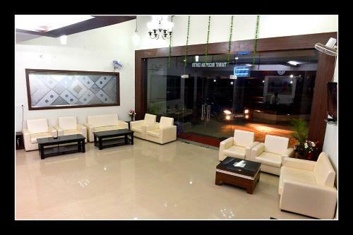Hotel Mpt Highway Treat, Mandsaur