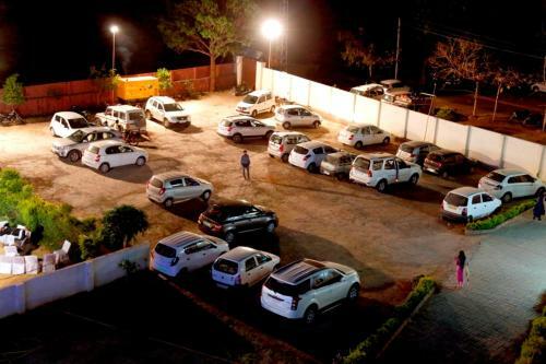 Hotel Dreams Resort Udaipur