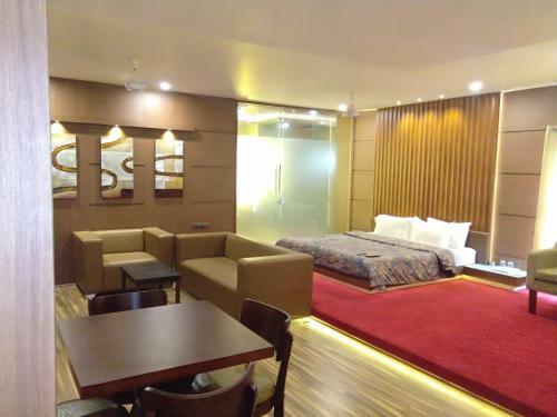 Posada President Hotel