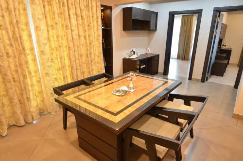 Hotel Casa In Luxury Suites