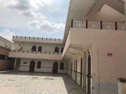 Hostal Alam Chand Bhagwanti Devi Bhawan