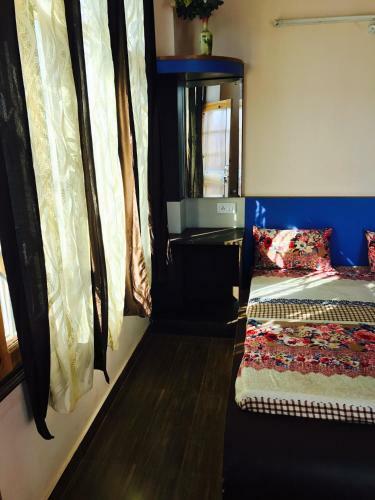 Ridgeview Homestay Near Lakkar Bazar