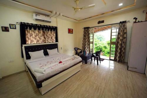 Four Bhk Villa With Spectacular View