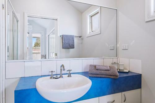 Captains Retreat B&b, Cottages And Apartments