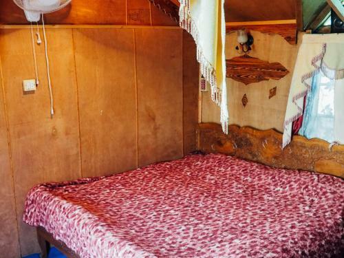 Veena Palace Group Of Houseboats