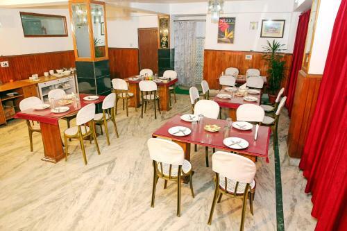 Hotel Rufina Swagat