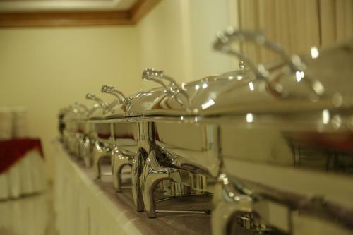 Hotel Grand Gayathri