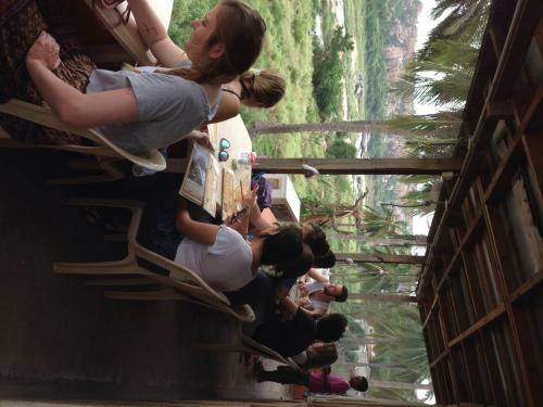 Hostal Archana Guest House River View