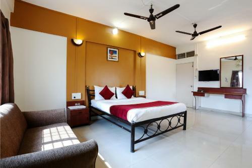 Hmr Hotels - Hmr Royal Inn