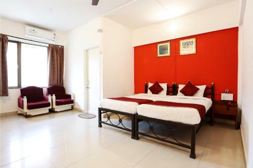 Hmr Hotels - Hmr Royal Inn