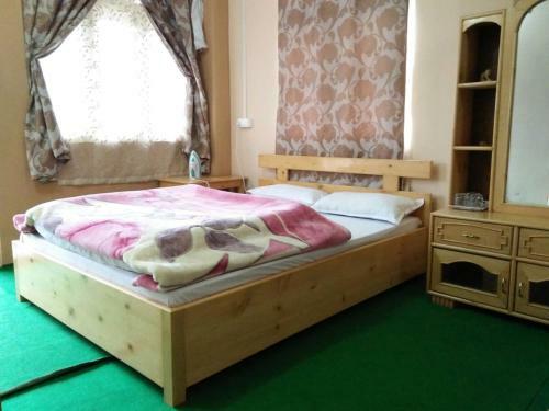 Ourguest Bichu Homestay