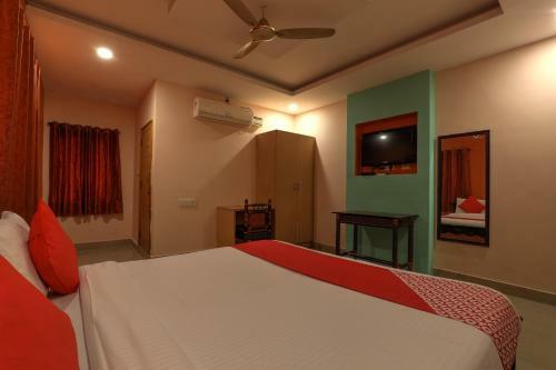 Hotel Oyo 14027 Dsr Residency