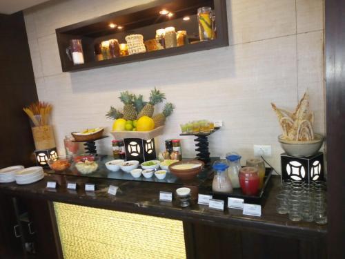 Hotel Legend Sarovar Portico