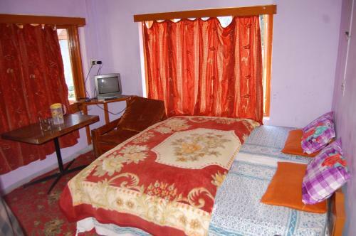 Hotel Paradise Guest House