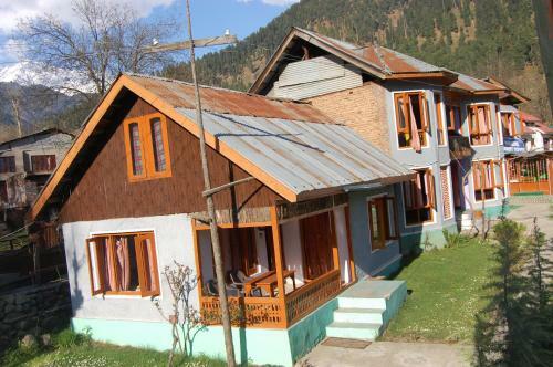 Hotel Paradise Guest House