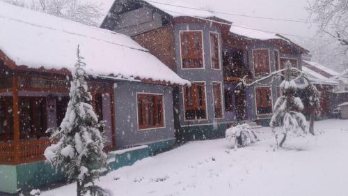Hotel Paradise Guest House