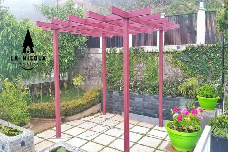 Hotel La Niebla Farm Resort