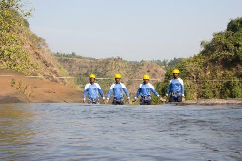 Hotel Dabhosa Waterfall Resort, A Nature Trails Resort