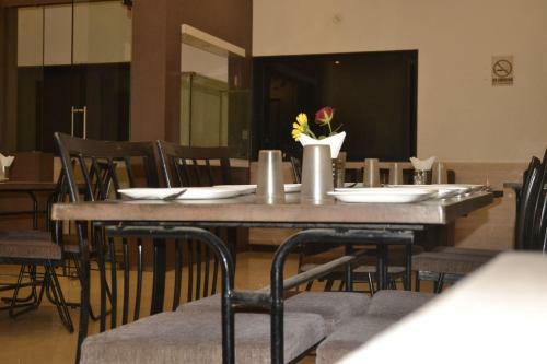 Hotel Safari Lodge