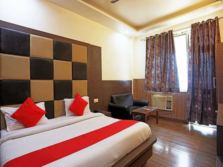 Bed & Breakfast Hotel Jagdish Residency