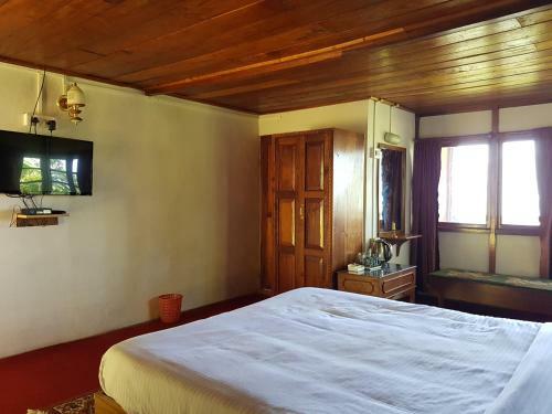 Lodge The Aritar Retreat