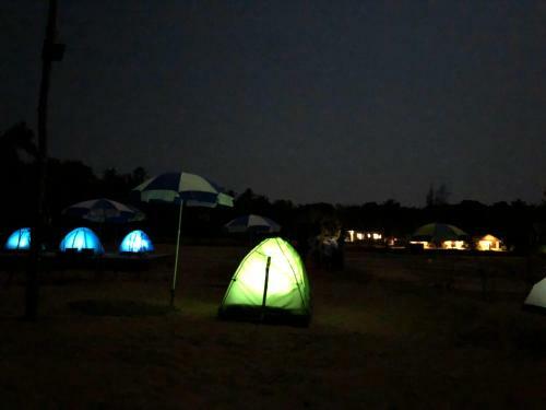 Hotel 5 Mile Beach Resort