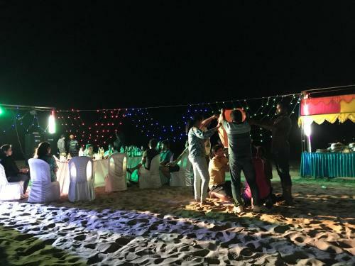 Hotel 5 Mile Beach Resort
