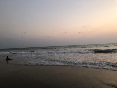 Hotel 5 Mile Beach Resort