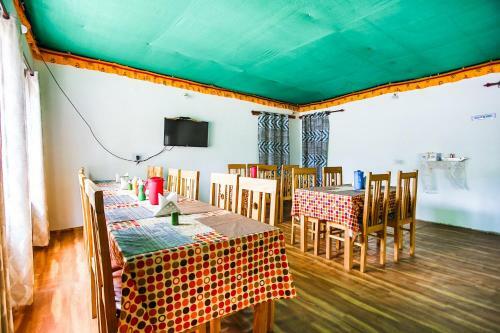 Bed & Breakfast Oyo 40829 Alpenglow Camp