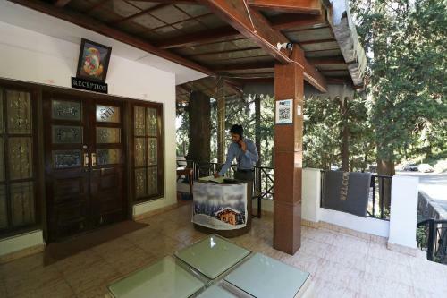 Hotel Oyo 22268 The Janvi Cottage