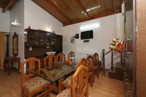 Hotel Oyo 22268 The Janvi Cottage