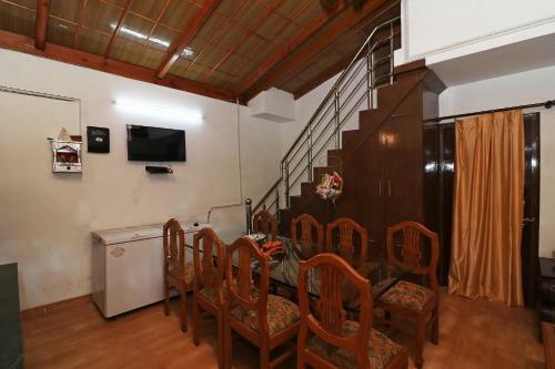 Hotel Oyo 22268 The Janvi Cottage