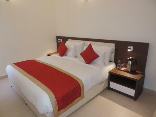 Hotel Clarks Residences Bhowali