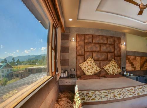 Hotel Eden Resorts & Spa,pahalgam
