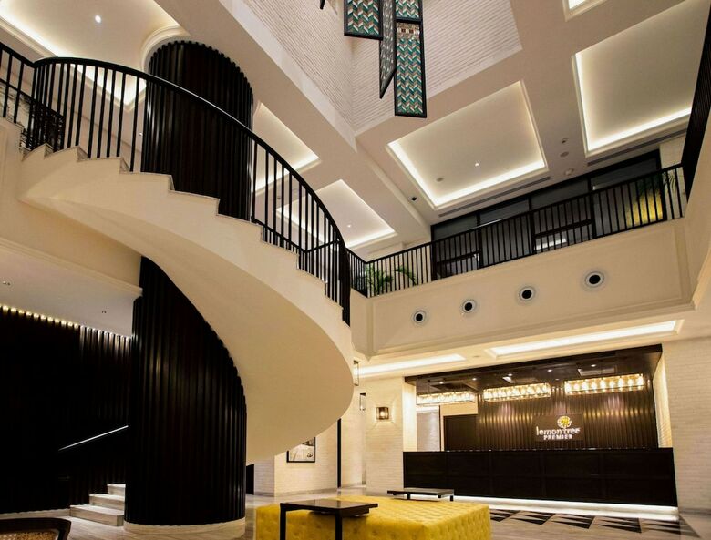 Hotel Lemon Tree Premier City Center Pune