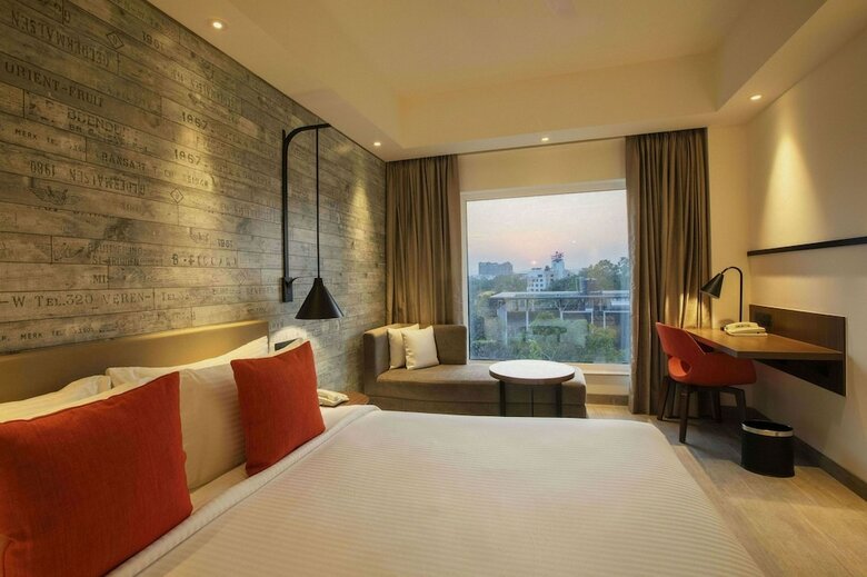 Hotel Lemon Tree Premier City Center Pune