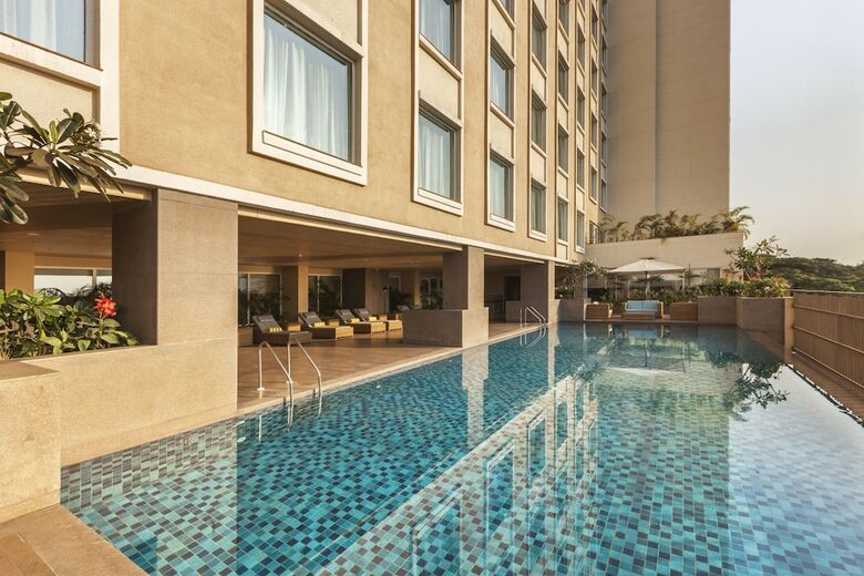 Hotel Lemon Tree Premier City Center Pune